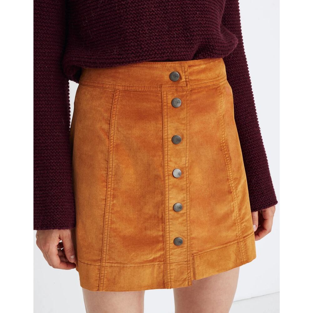 Madewell Velveteen A line Button Edition Mini Skirt in Golden Pecan Size 00